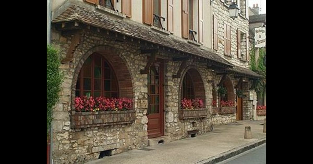 Auberge De La Terrasse Moret-sur-Loing Ngoại thất bức ảnh